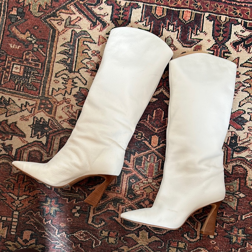 Schutz Maryana Stack Flare Leather Boots Size 8 in white / Pearl
